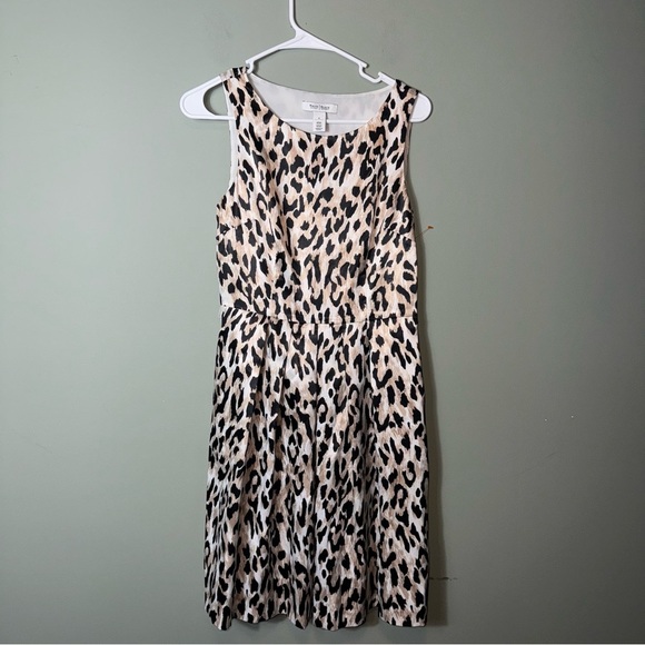 White House Black Market Leopard Print Dress
Size 4‎ Missing Belt - Picture 1 of 7